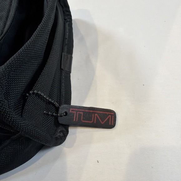 Tumi Alpha Split Travel Kit Toiletry Bag Black Ballistic Nylon Organizer - Picture 5 of 10